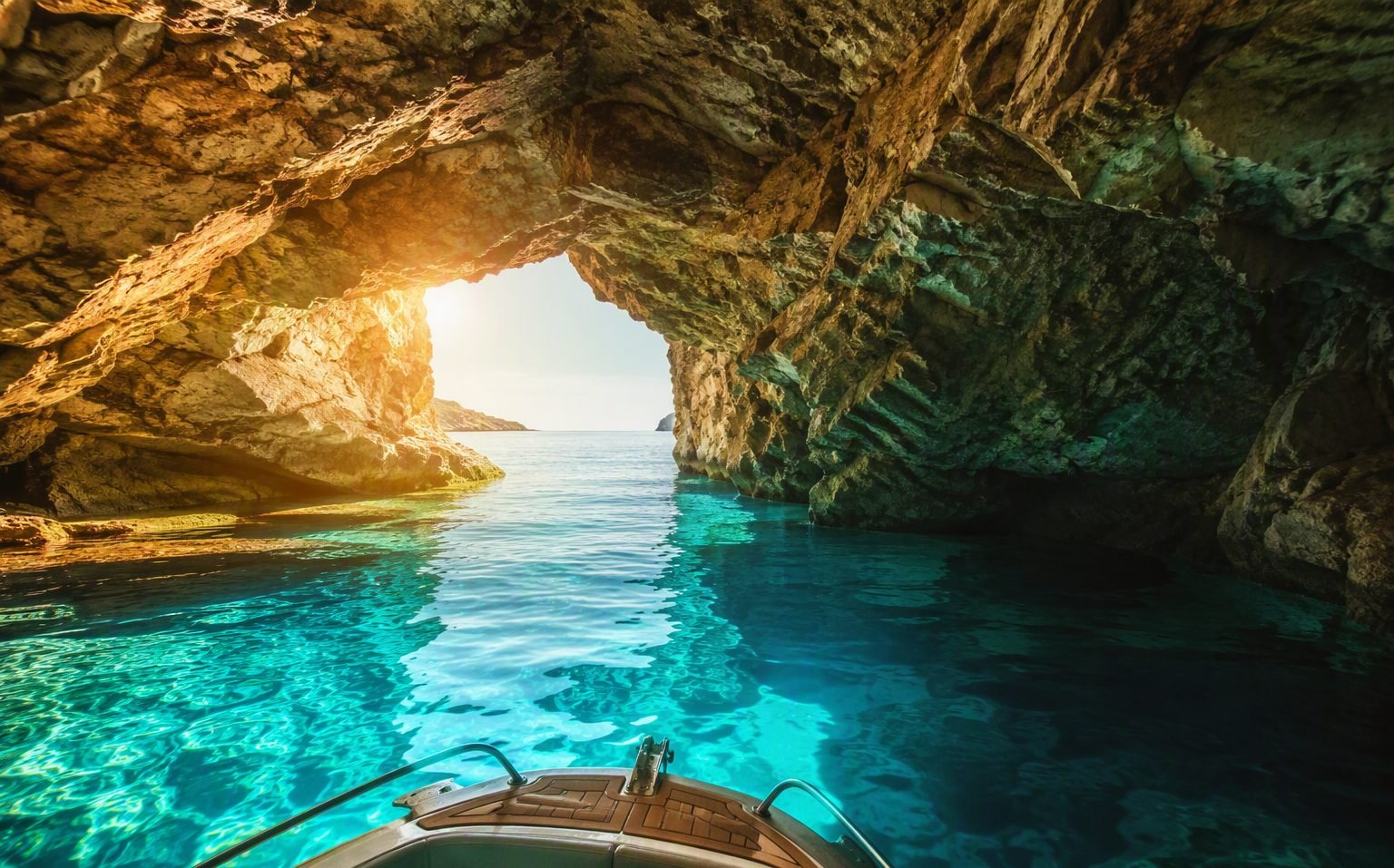 Tour della Grotta del Piccione
