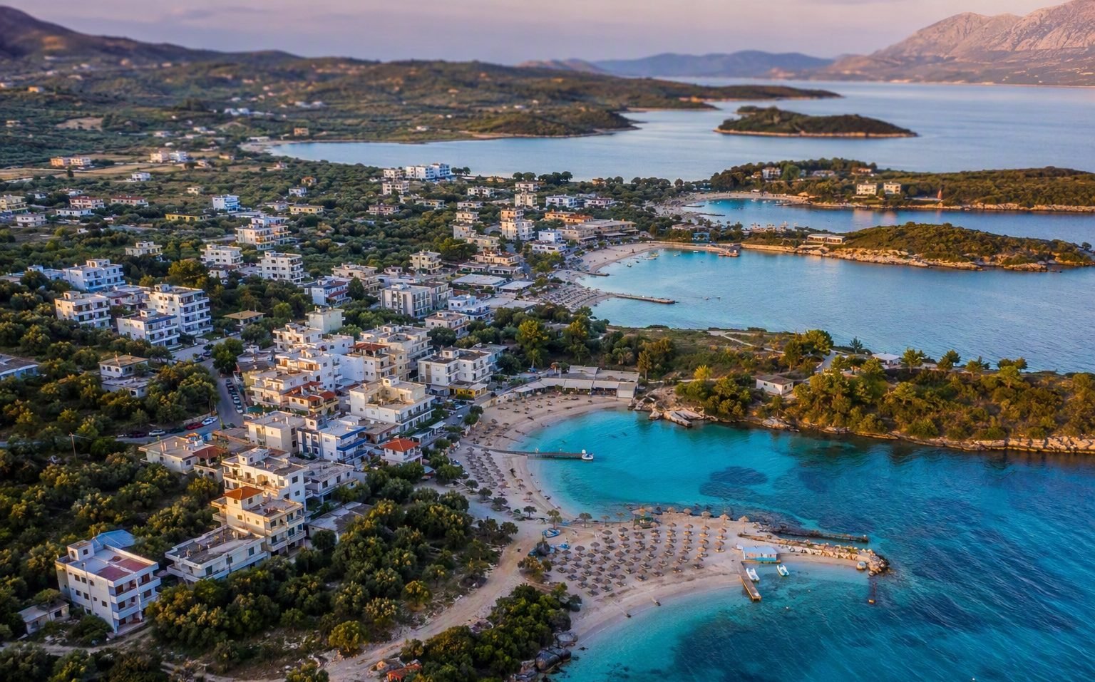Ksamil o Saranda: quale scegliere come base